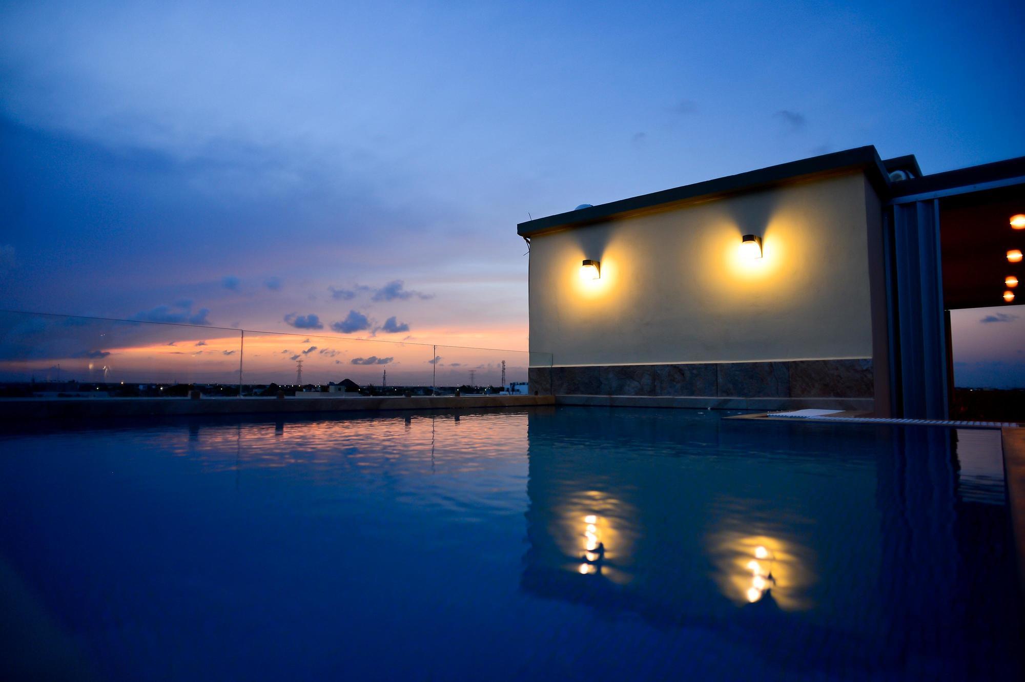 Sunrise 42 Suites Hotel Playa del Carmen Zewnętrze zdjęcie