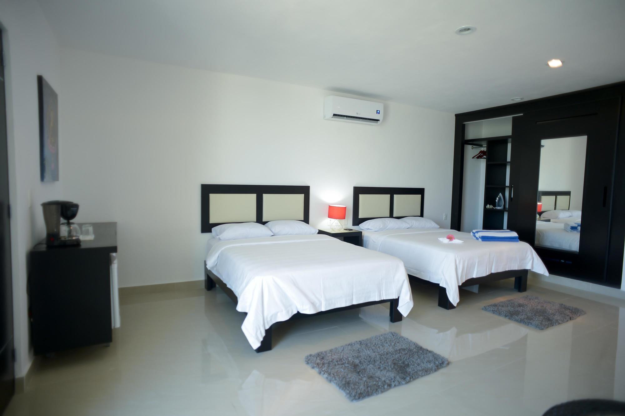 Sunrise 42 Suites Hotel Playa del Carmen Zewnętrze zdjęcie